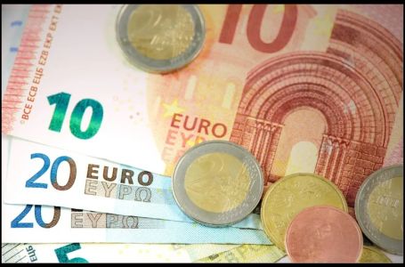 Novčanik puca po šavovima: 3 znaka Zodijaka kojima se od sutra otvaraju vrata ogromnog bogatstva