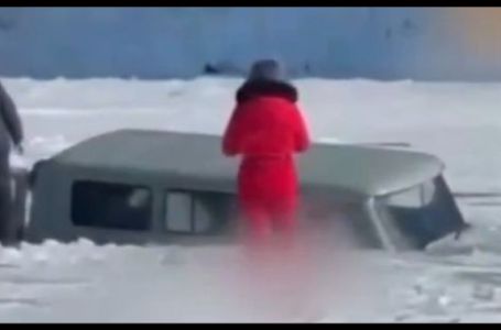 Autobus propao kroz led u najdublje jezero, samo jedna osoba preživjela