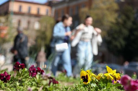 Zaboravite na kapute: Sutra stiže pravi PROLJETNI talas, temperatura skače na čak...