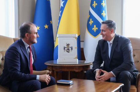 Bećirović upozorio Sorecu: HDZ i SNSD blokiraju EU put BiH