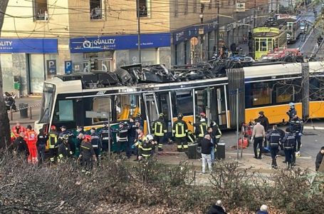 Tramvaj iskočio iz šina u Milanu: Pješak poginuo, gotovo 40 povrijeđenih