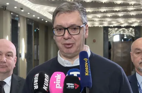Vučić posjetio Dačića u Kliničkom centru Srbije