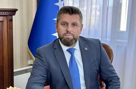 Ćamil Duraković: Bit ću kandidat na izborima, probosanske snage se moraju ujediniti