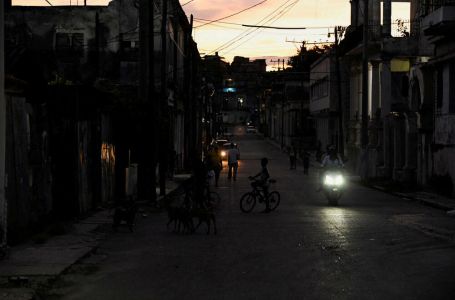 Gotovo cijela Kuba u mraku: Masovan nestanak struje pogodio i Havanu