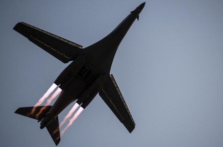 Golemi američki bombarder sletio u europsku zemlju: Može dosegnuti brzinu od 1450 km/h