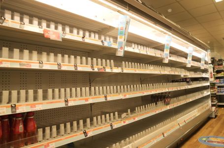 Panika u BiH: Građani prazne police, kupuje se i preko granice