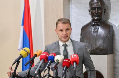 Stanivuković: Vlada RS mora hitno da se probudi, ko njih je muk