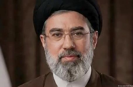 Iranski ambasador: Ajatolah je ranjen. Mislim da je u bolnici, ne može održati govor