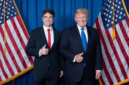 Trumpov bliski saradnik podnio ostavku: Izrael nas je uvukao u rat s Iranom