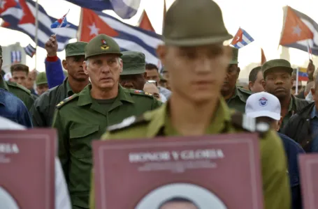 Trump jučer rekao da će imati "čast preuzeti Kubu": Danas stigao odgovor predsjednika Kube!