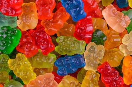 Iz kamiona ukrali 15 tona gumenih bombona, jedna stvar zbunjuje policiju