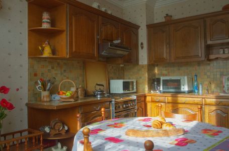 Renoviranje koje je sve ostavilo bez riječi: Staru kuhinju prebojila u roze boju, internet poludio