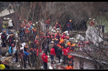 Otkriven uzrok katastrofe u Istanbulu: Ljudi zarobljeni ispod tona betona