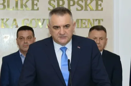 Minić nakon sastanka sa prevoznicima: Razumijem probleme, ali blokade granice nema