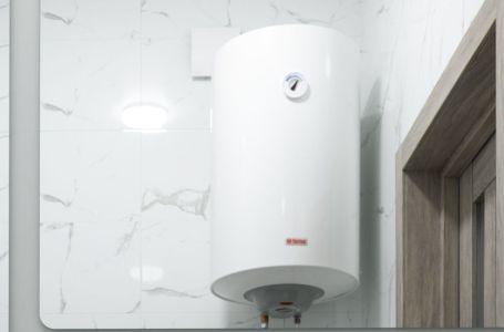 Električar otkrio: Treba li gasiti bojler prije tuširanja ili je to samo mit?