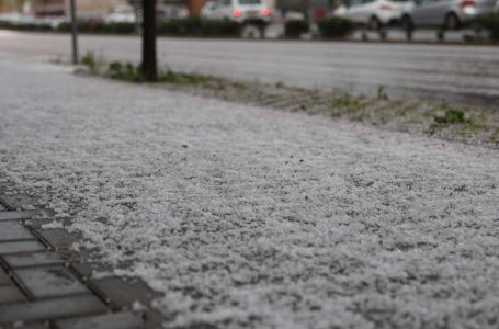 Nevrijeme u Mostaru: Padala krupa