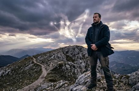 Jarac – znak koji nikada ne izdaje: Simbol časti i vjerne lojalnosti