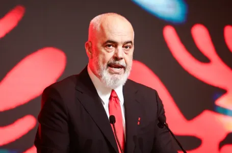 "Ramina poruka je jasna" Albanski premijer OBJAVIO MAPU na kojoj Kosovo nije prikazano kao država