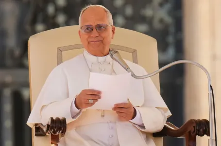 Papa poručio da Bog ne sluša molitvu onih koji ratuju, Bijela kuća mu odgovorila