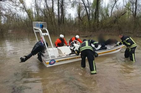 Iz Save spašeno 30 osoba, zasad nema informacija o mrtvim osobama