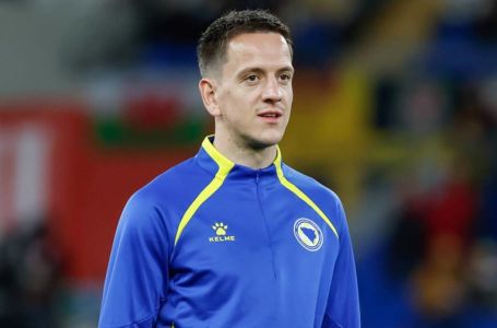 Majka reprezentativca BiH objavila sliku iz 2009. godine: Svi čitaju jednu rečenicu