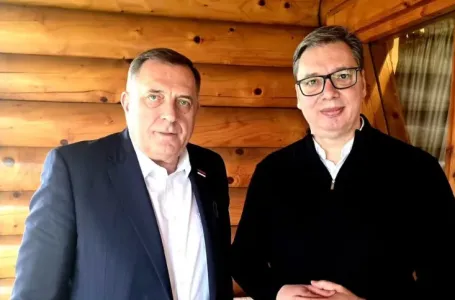 Vučić i Dodik o stabilnosti regiona i jačanju saradnje