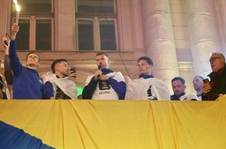 Objava Džeke na Facebooku: Idemo dalje, velike stvari su pred nama 💙💛