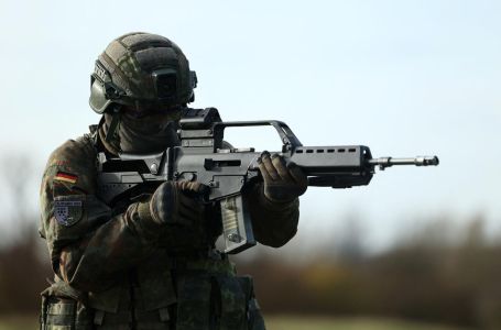 Europska sila uvodi vojnu dozvolu: Muškarcima od 17 do 45, nema van iz zemlje bez dopuštenja