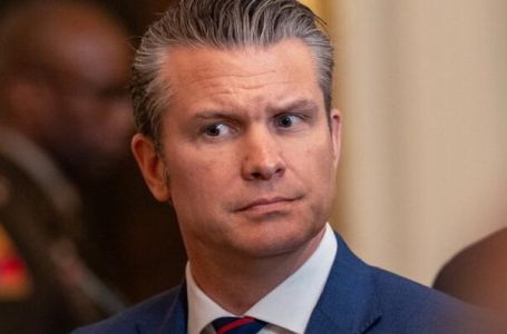 Pete Hegseth smjenjuje generale zbog straha od smjene