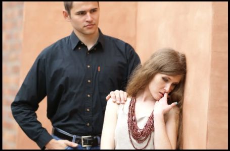 Jedan detalj na licu otkriva muškarca koji vara: Čim pogledate znaćete da je švaler