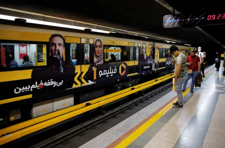 Izraelska vojska: Dragi građani Irana, danas nemojte koristiti vozove