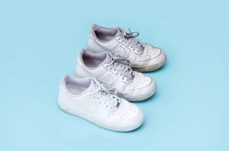 Kao nove: Ne stavljajte bijele patike u mašinu, ovaj domaći rastvor skida žute fleke i sivilo