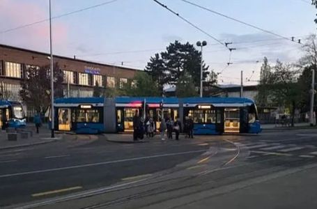 U Zagrebu tramvaj iskliznuo iz šina