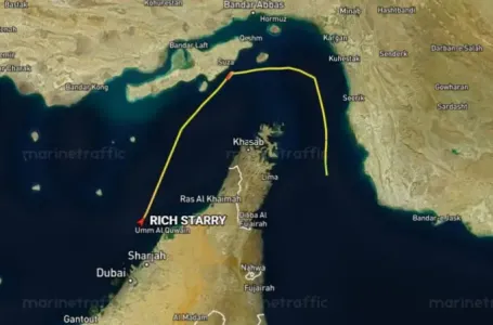BBC: Tanker prošao kroz Hormuški moreuz