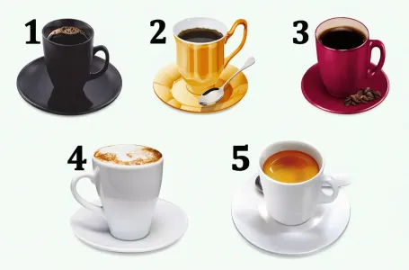 TEST: Iz koje šolje biste sada najradije popili kafu? Izbor je ogledalo vaše duše, evo šta otkriva
