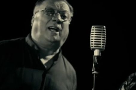 Legenda živi vječno: Objavljen emotivan duet Halida Bešlića koji će vas rasplakati