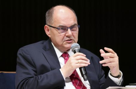 Schmidt jasno poručio političarima u BiH: Na govor mržnje i islamofobiju odgovorit ćemo...