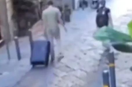 Tragedija u Napulju: Dječak bacio kip s balkona, turistkinja poginula, roditeljima prijeti zatvor