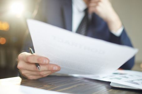 Ko u Federaciji BiH nema pravo istovremeno primati penziju i raditi