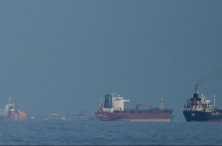 Sve je stalo: Saobraćaj kroz Hormuški moreuz skoro potpuno obustavljen