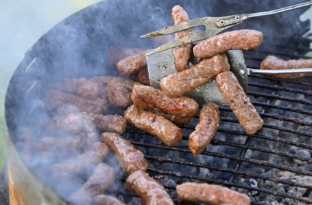 Vrhunski prvomajski ćevapi obaraju s nogu: Ovo nikako ne stavljajte u smjesu