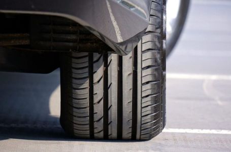 Nije problem naglo kočenje: Greška koju vozači prave poslije može vas skupo koštati!
