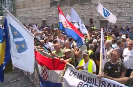 Borci koji u ovoj godini odu u penziju s 15 godina staža i 65 godina života imat će penziju od...