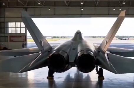 Kina prikazala novi borbeni avion: Pakistan se spominje kao glavni kupac