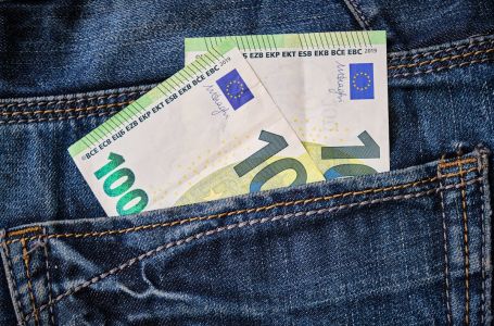 3 znaka u koje 2026 donosi novčani preokret: Pare stižu sa svih strana, brige nestaju!