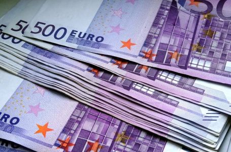Novac stiže za 4 znaka: Evo ko će dobiti pare do 16. maja