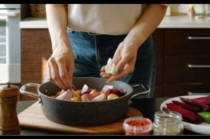Jugosloveni su se davili u ovom jelu! Zaboravljeni recept za bosanski lonac, ne smije se miješati