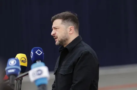 Zelenski kaže da su sa SAD-om razmatrani mogući formati sastanka s Putinom