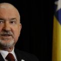 Cerić: Narod koji oplakuje "zlatna vremena" sam potkopava svoju budućnost