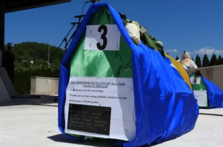 Danas kolektivna dženaza Kajtazu Salkiću i žrtvama iz zapaljenih kuća